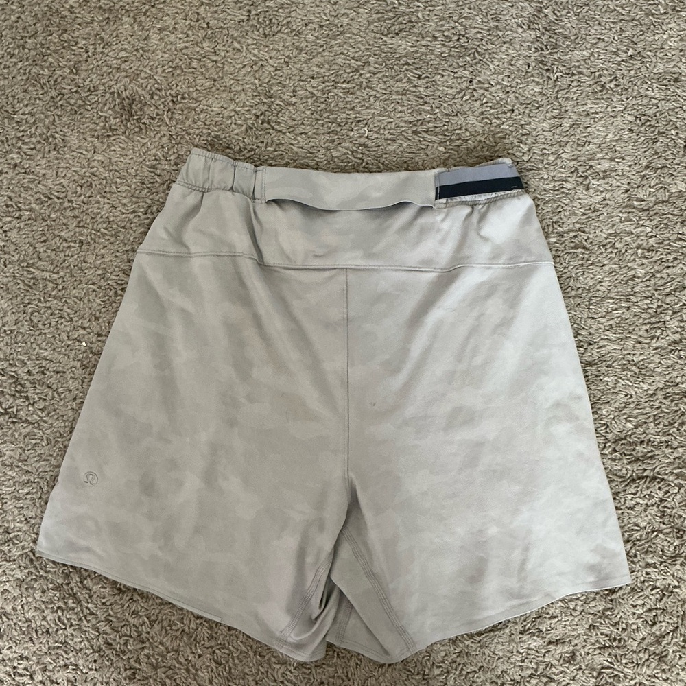 Men’s lululemon Gray Athletic Shorts